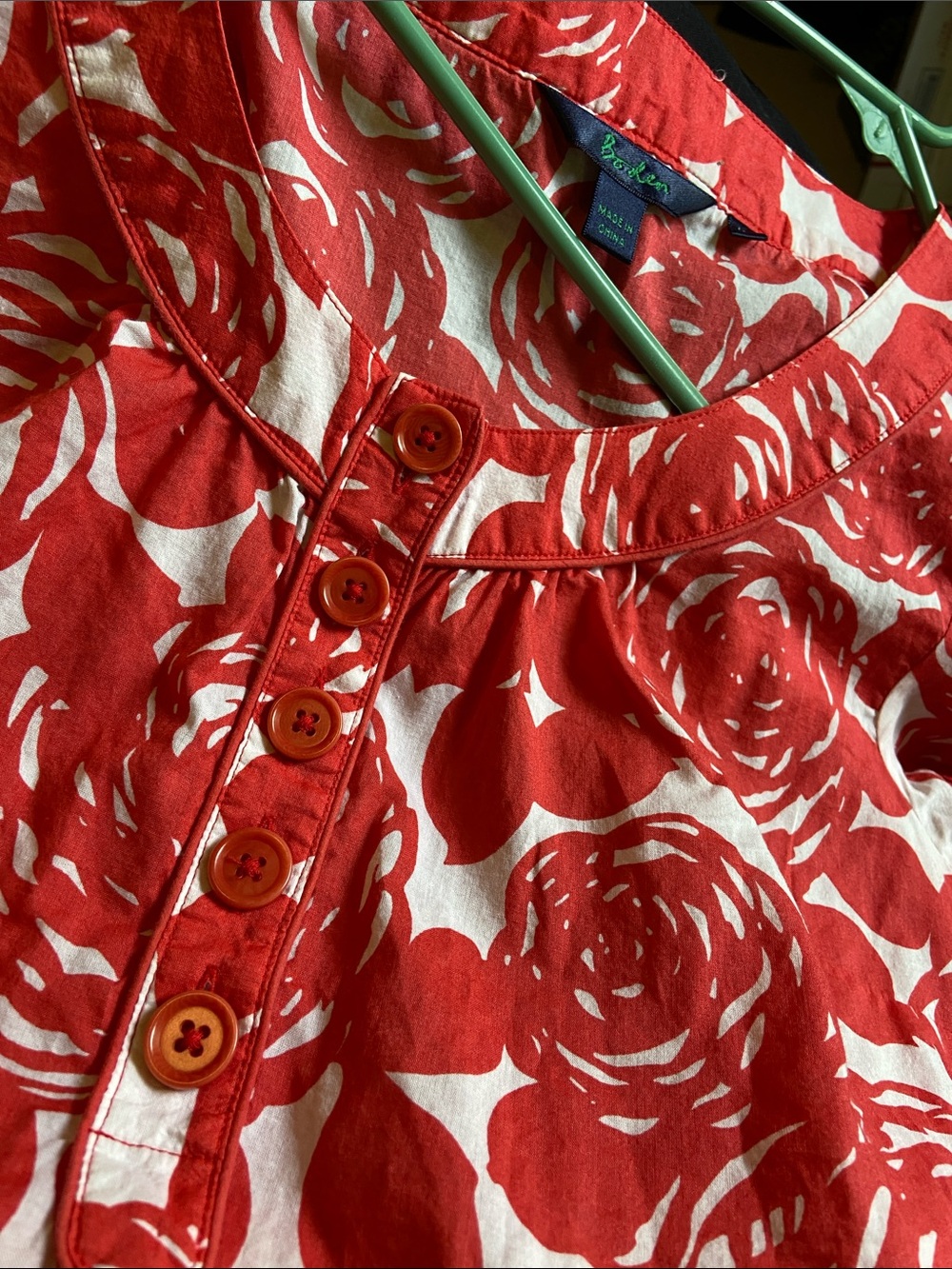 Boden Red and White Floral Cotton Top - Picture 3 of 4